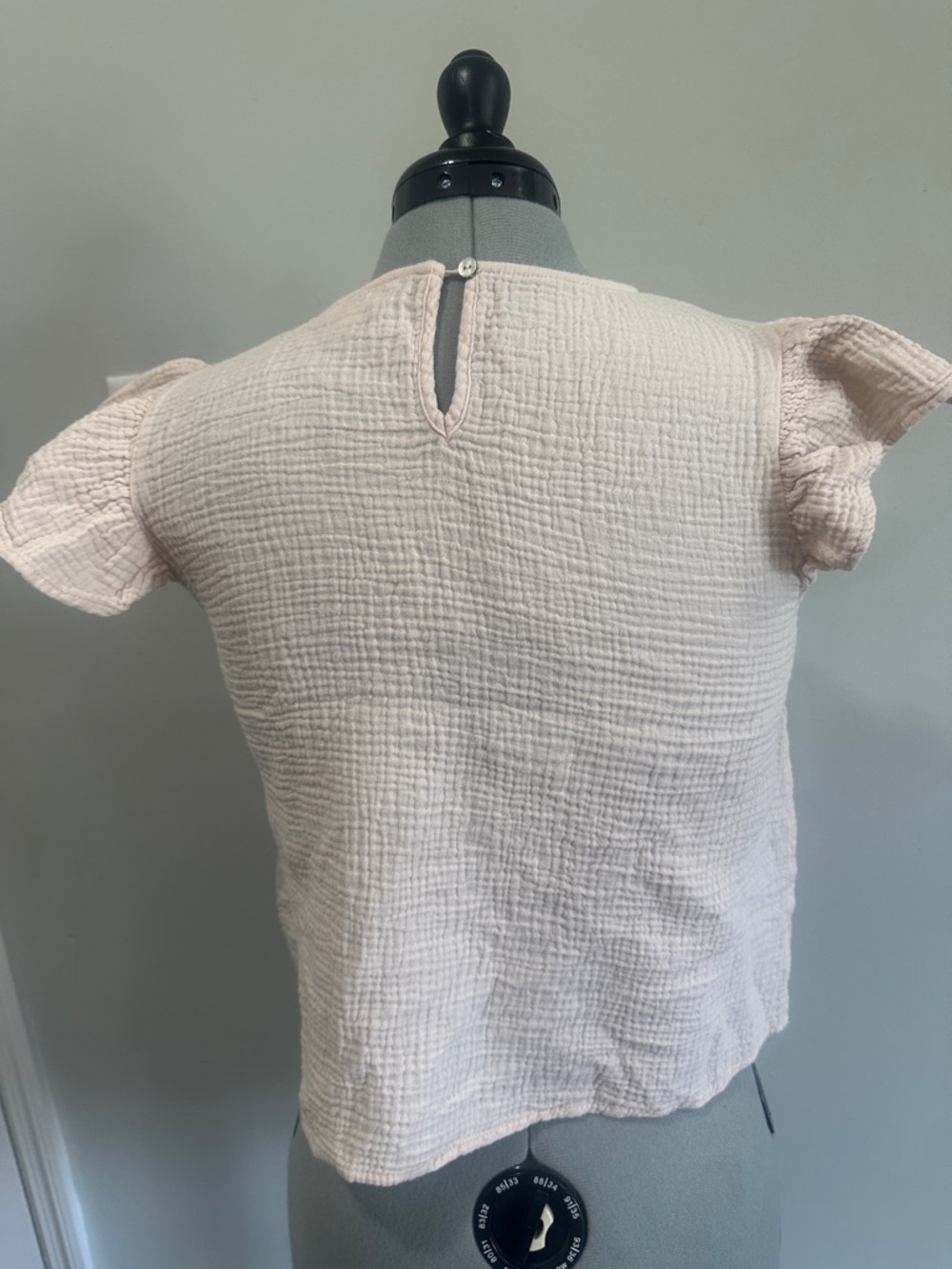 Listicle Cream Textured Short Sleeve Ruffle Top Size M Cotton - Picture 3 of 10